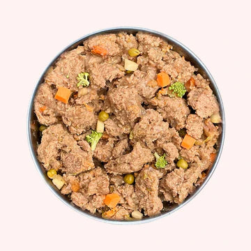 Готвено прясно говеждо месо за кучета със сладък картоф, ябълка и броколи – FIDELIS